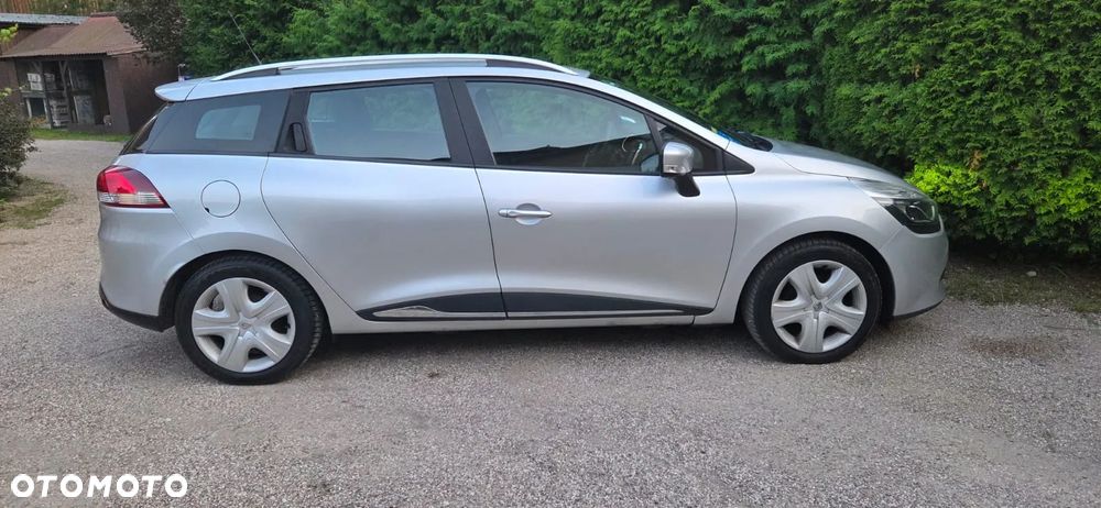 Renault Clio TCe 90 INTENS - 12