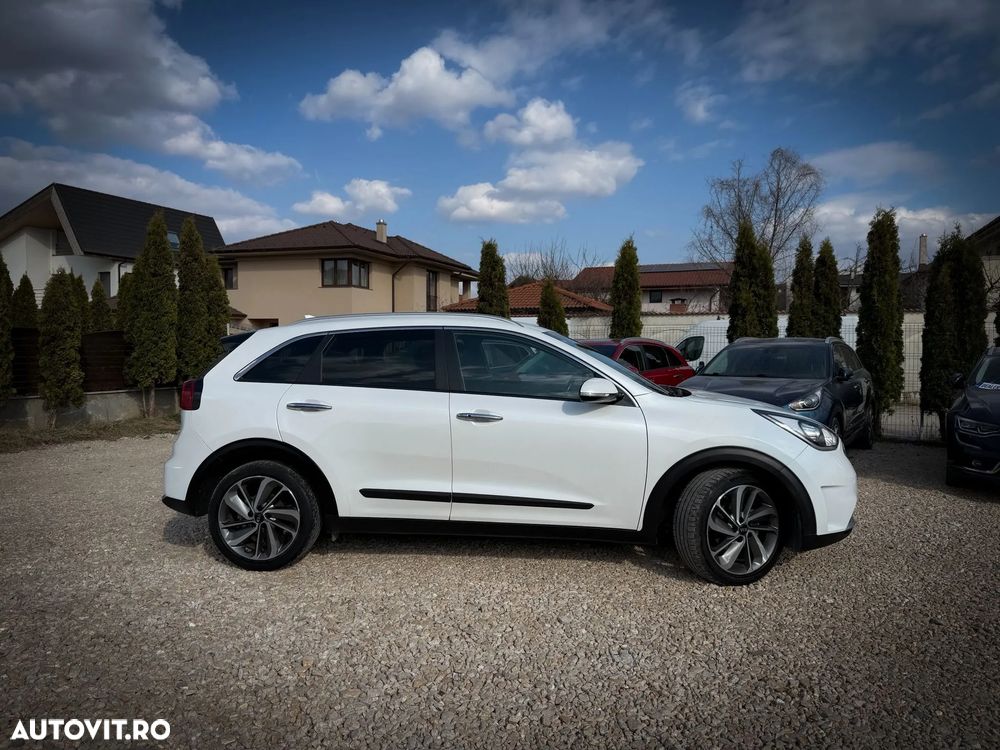 Kia Niro 1.6 GDI 2WD Aut. Edition 7 - 2