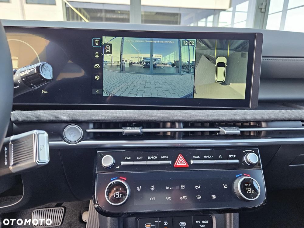 Hyundai Tucson 1.6 T-GDi HEV Executive 2WD - 24