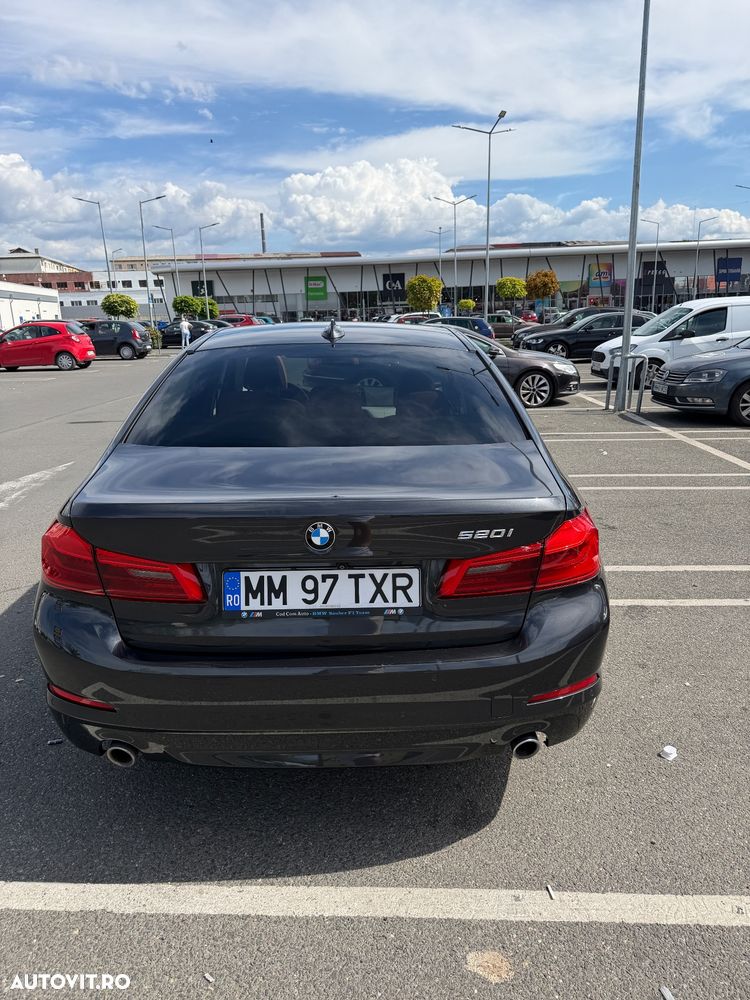 BMW 5 Series 2020 photo 5