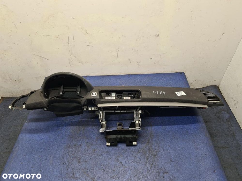 BMW 116 E87 DESKA ROZDZIELCZA - 1