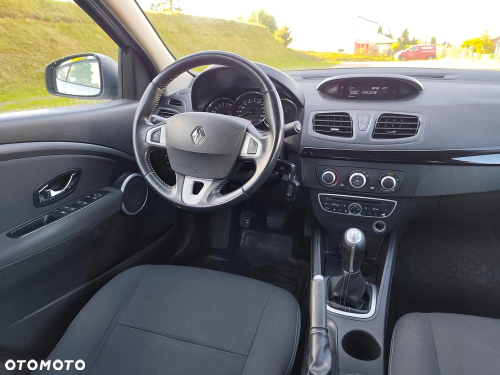 Renault Fluence 1.6 16V Authentique - 8