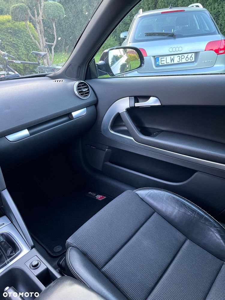 Audi A3 3-drzwiowe 1.6 TDI DPF Ambiente - 27