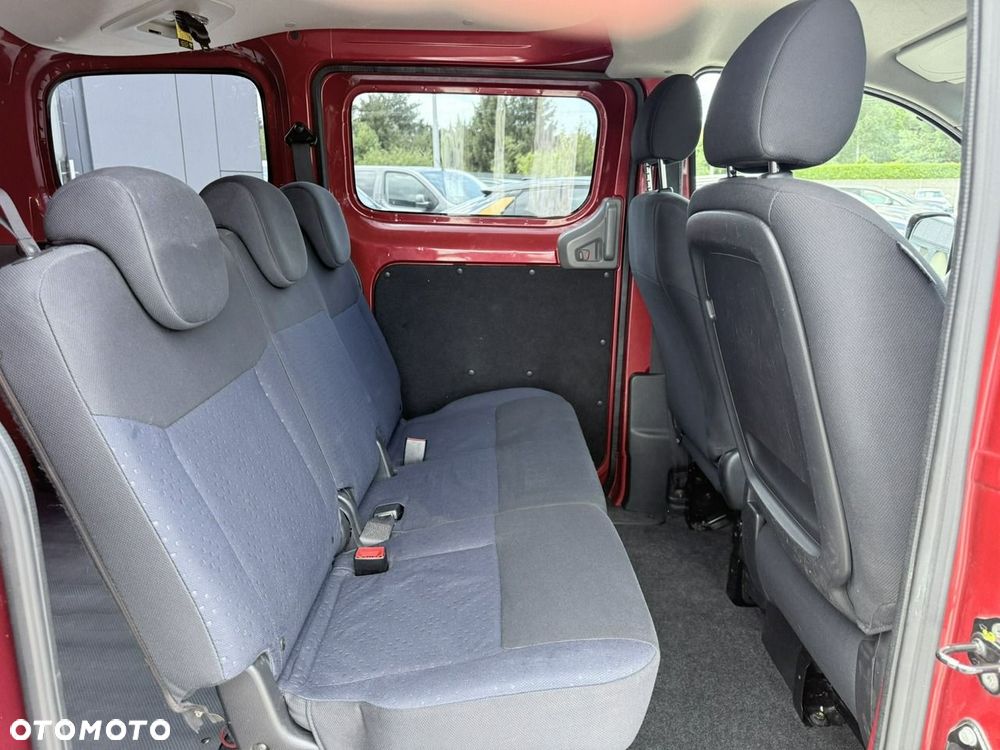 Nissan NV200 Combi Basic - 13