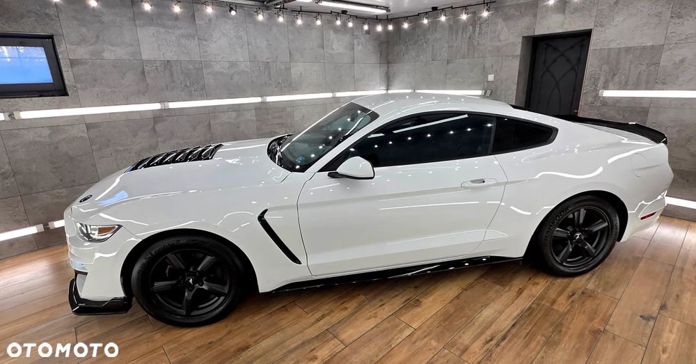 Ford Mustang 3.7 V6 - 19