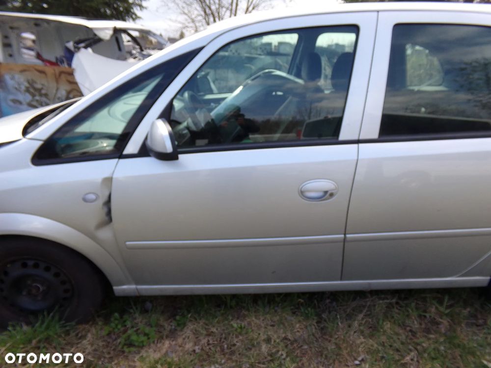 Drzwi lewy przód Opel Meriva A Z157 - 1