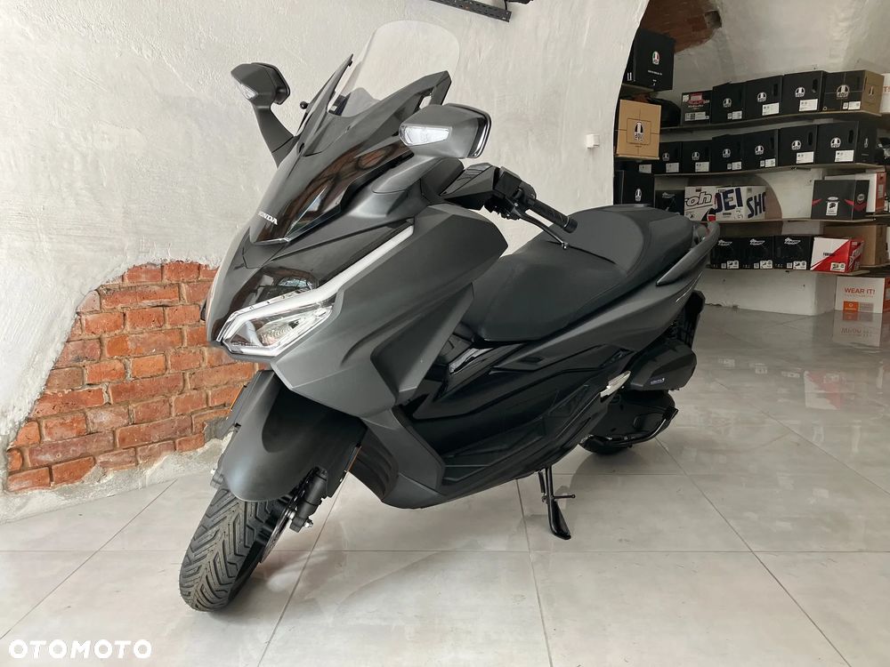 Honda NSS - 1
