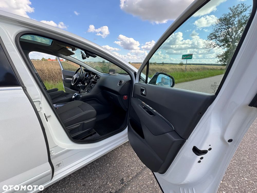 Peugeot 5008 2.0 HDi Allure - 23