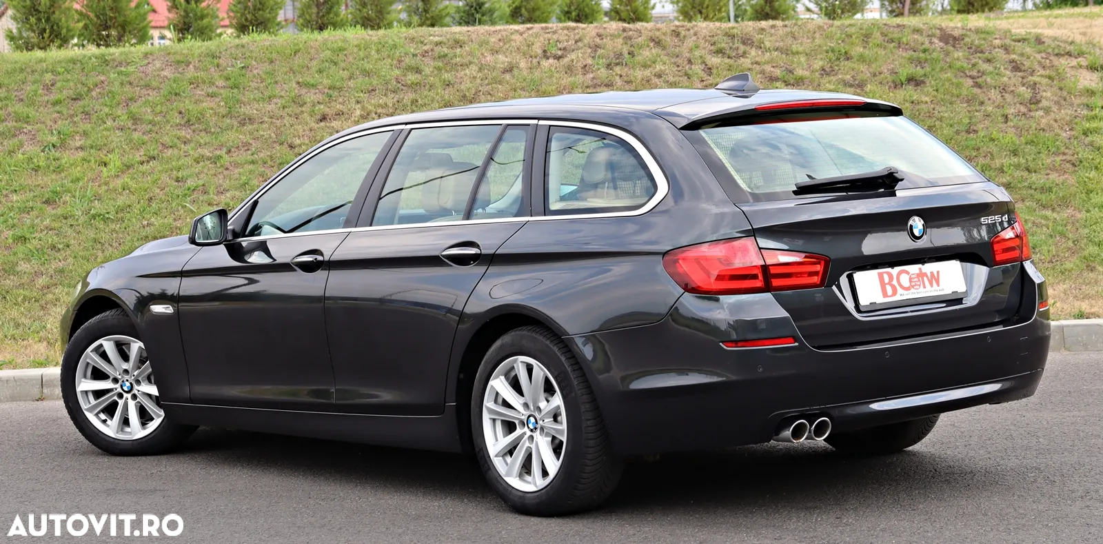 BMW Seria 5 525d Touring Sport-Aut. - 8