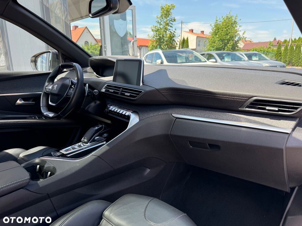 Peugeot 5008 THP 165 EAT6 Stop & Start Allure - 28