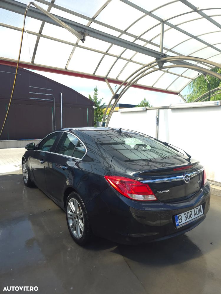 Opel Insignia 2.0 CDTI 4x4 Edition Aut. - 6