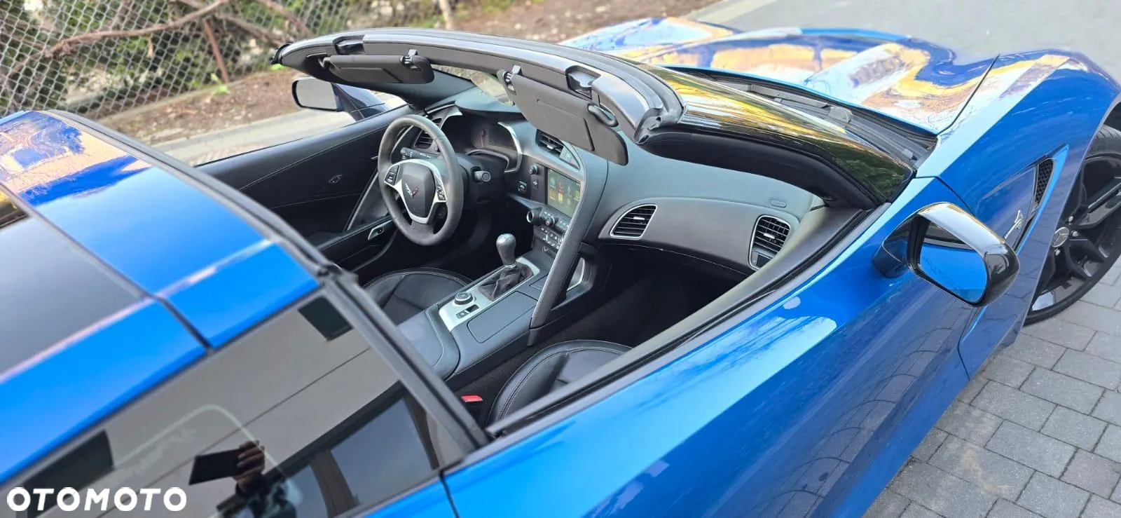 Chevrolet Corvette - 5