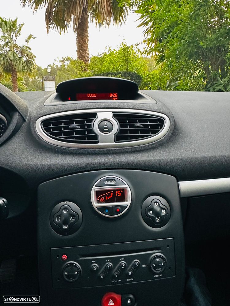 Renault Clio 1.5 dCi Confort - 17