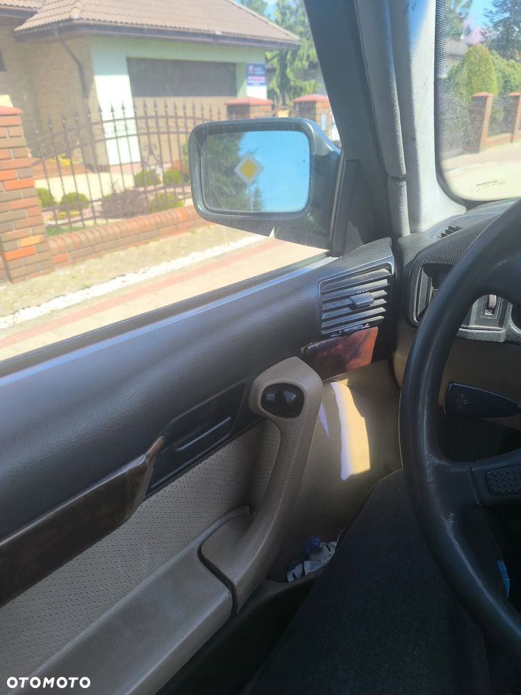 BMW Seria 5 520i - 16