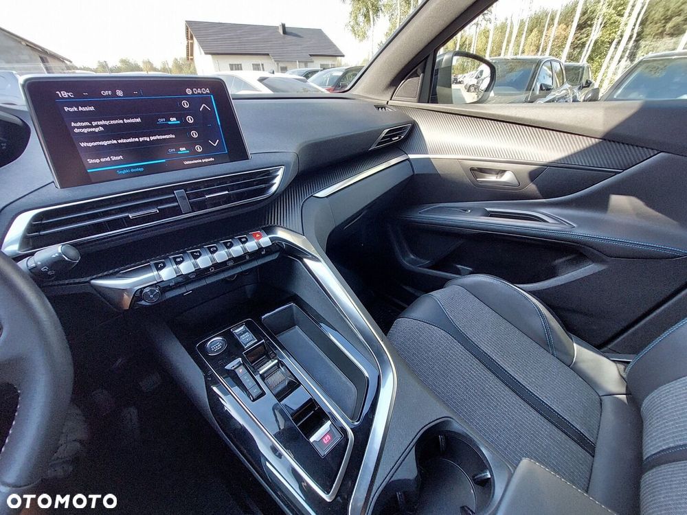 Peugeot 5008 1.5 BlueHDi Allure Pack S&S EAT8 - 18