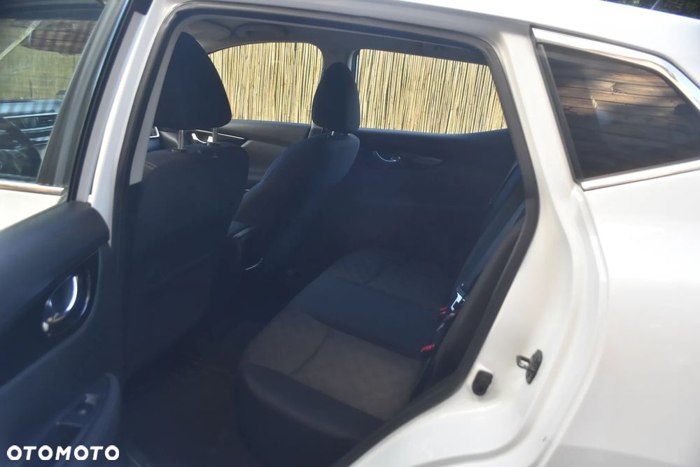 Nissan Qashqai 1.6 DCi Tekna+ - 11