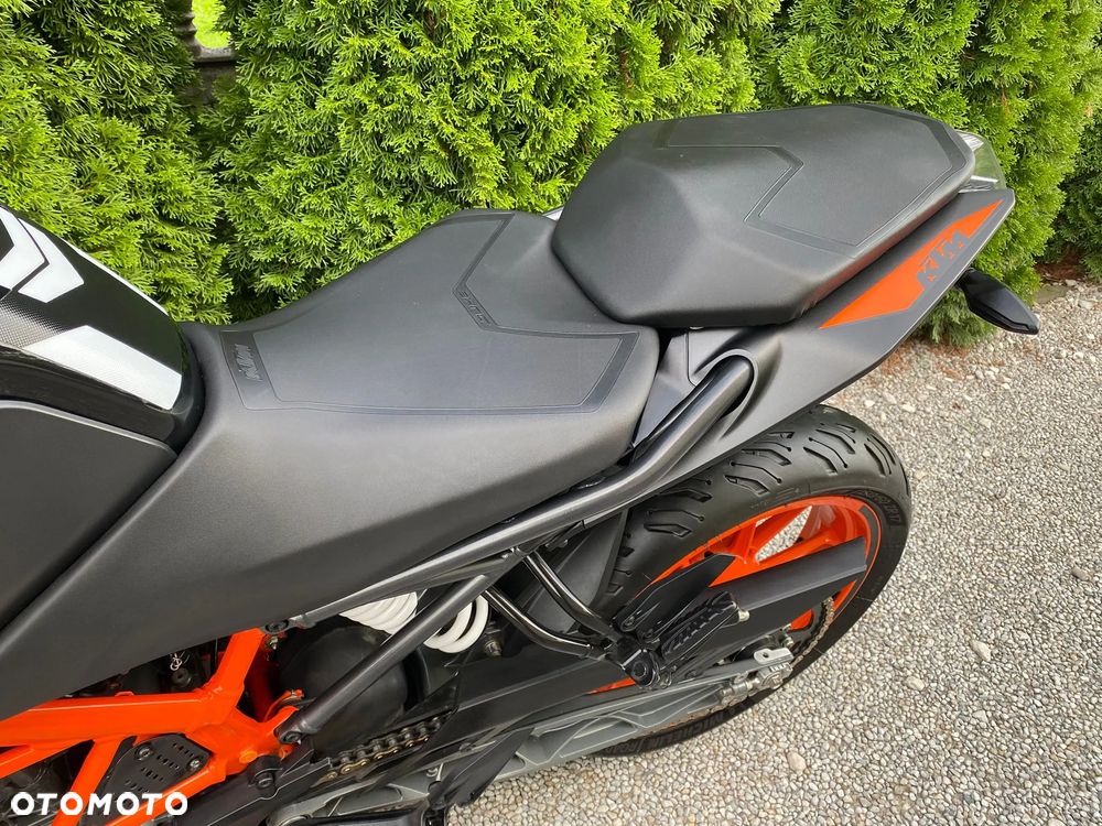 KTM Duke 125 - 10