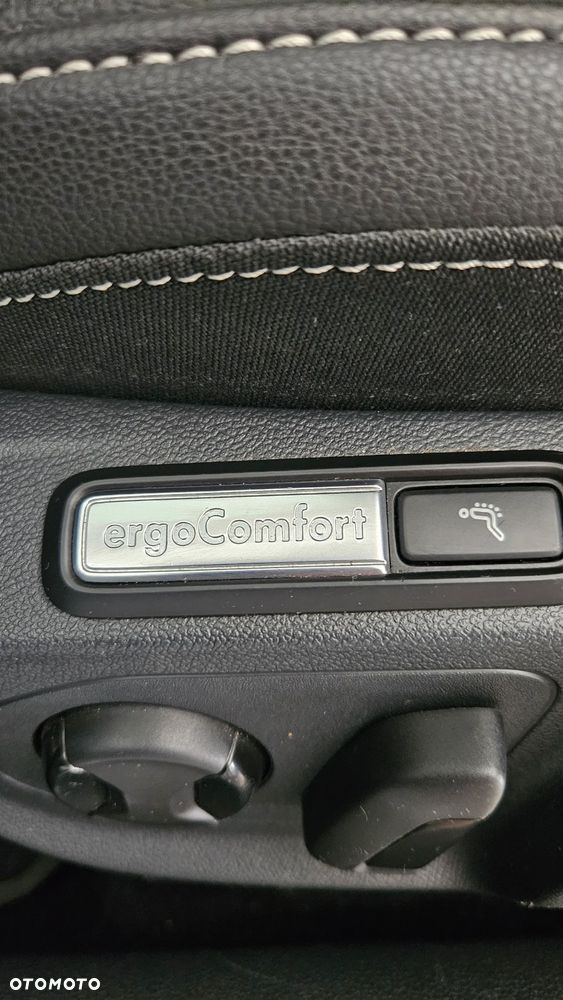 Volkswagen Arteon Shooting Brake 2.0 TDI SCR DSG Elegance - 36