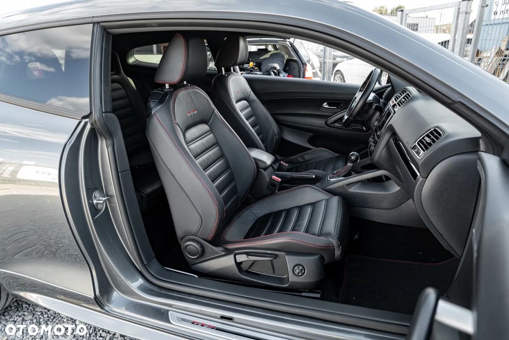 Volkswagen Scirocco 2.0 TSI BMT GTS DSG - 23