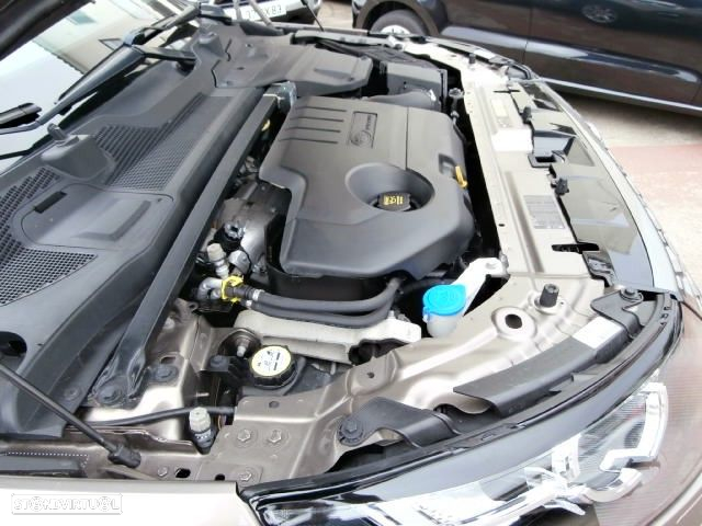 Land Rover Discovery Sport TD4 SE - 37