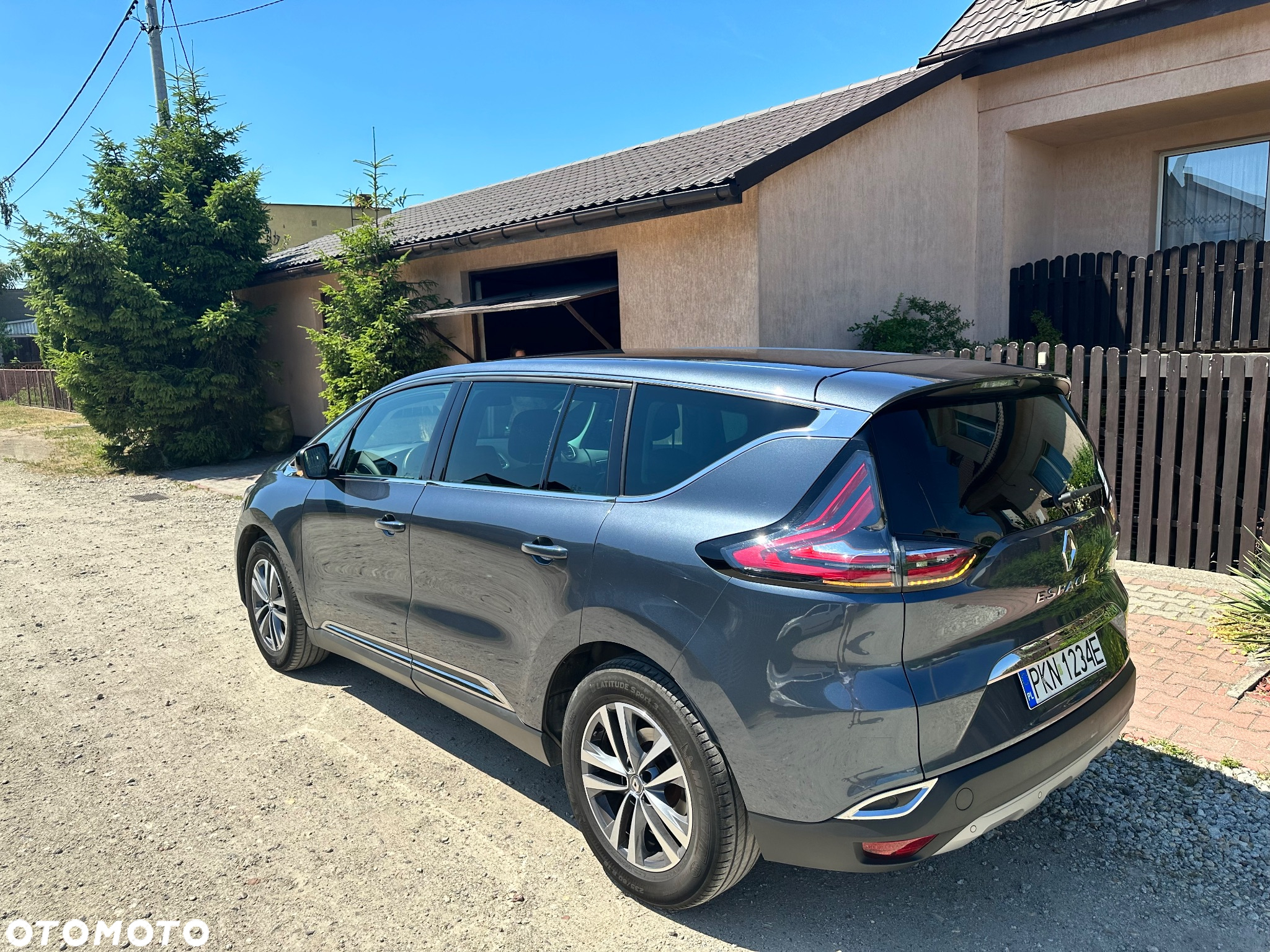 Renault Espace 1.6 dCi Energy Zen EDC - 12