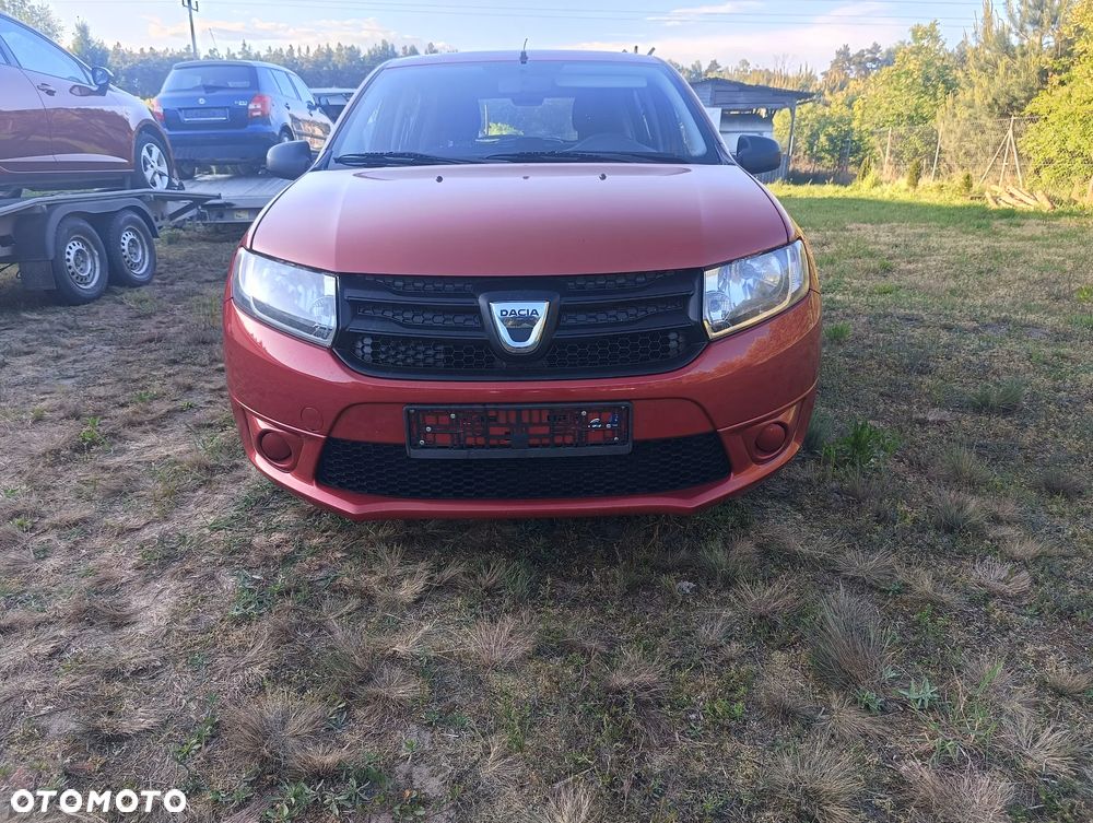 Dacia Sandero 1.2 16V 75 Laureate - 8