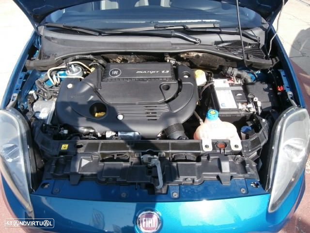 Fiat Punto 1.3 M-Jet Easy S&S - 25
