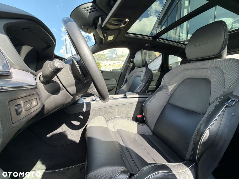 Volvo XC 60 - 10