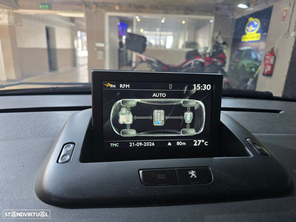 Peugeot 3008 - 17