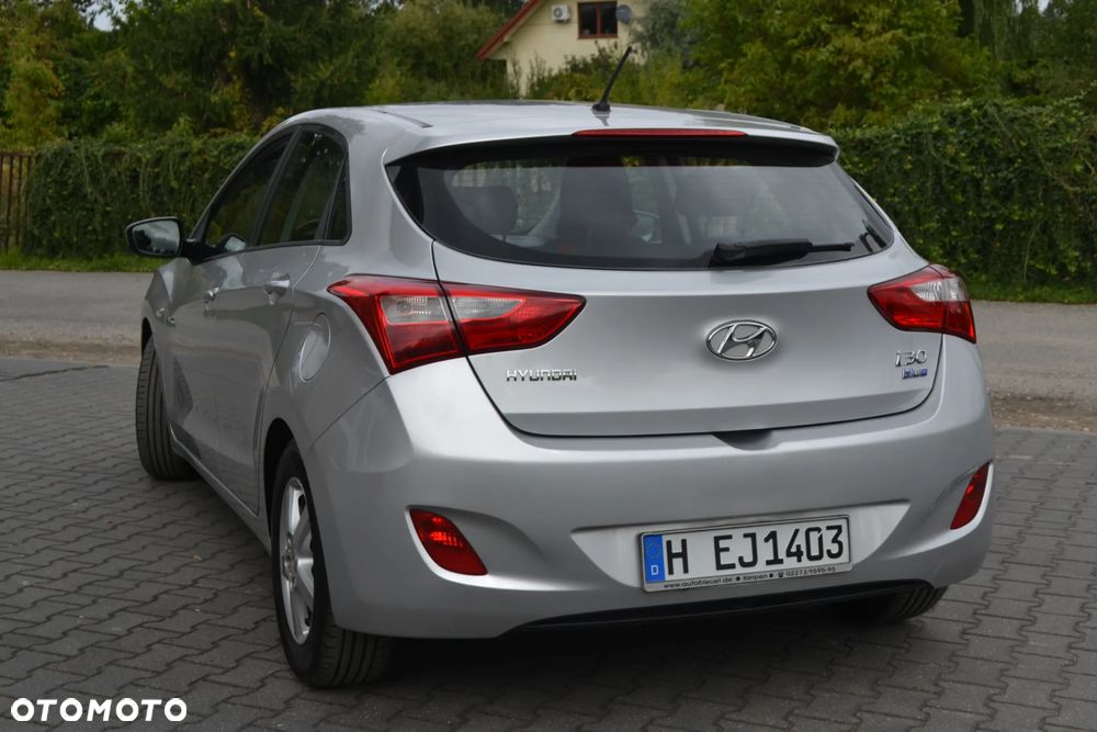 Hyundai i30 1.6 CRDi BlueDrive Classic - 9