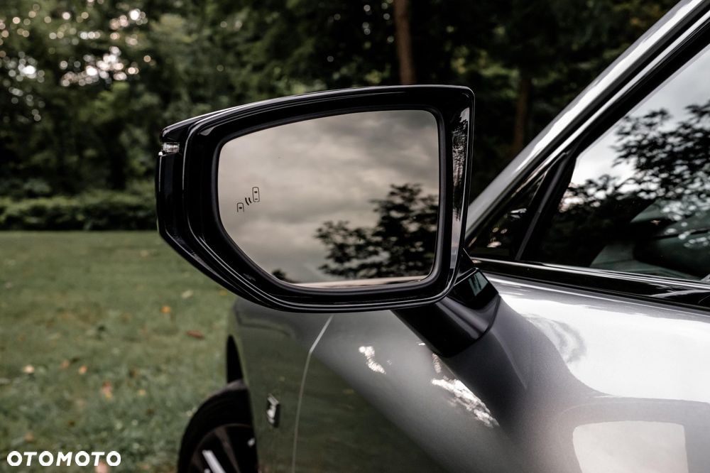 Lexus IS - 15