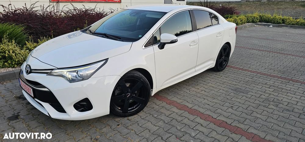 Toyota Avensis - 4