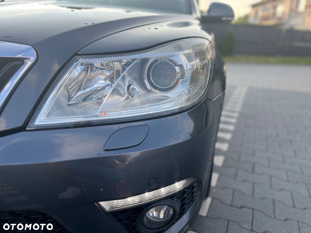 Skoda Octavia 2.0 TDI CR DPF DSG RS - 8