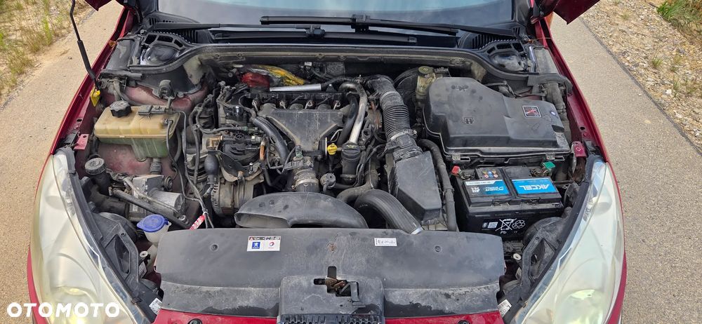 Peugeot 407 - 13