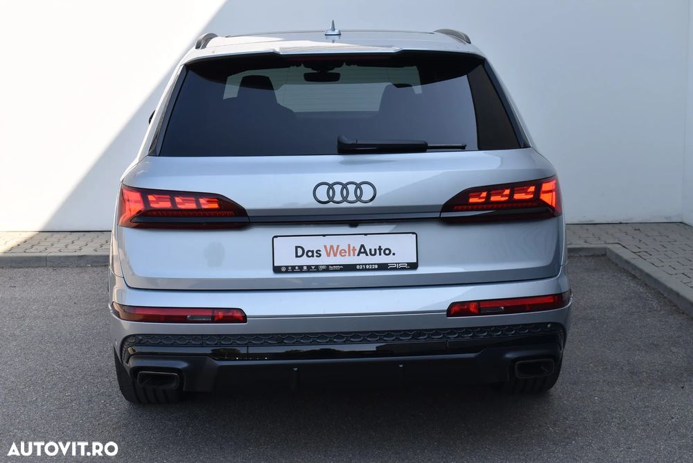 Audi Q7 55 TFSI quattro Tiptronic MHEV S Line - 6