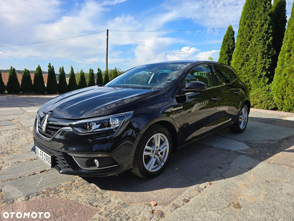 Renault Megane ENERGY TCe 130 Start & Stop LIMITED - 36