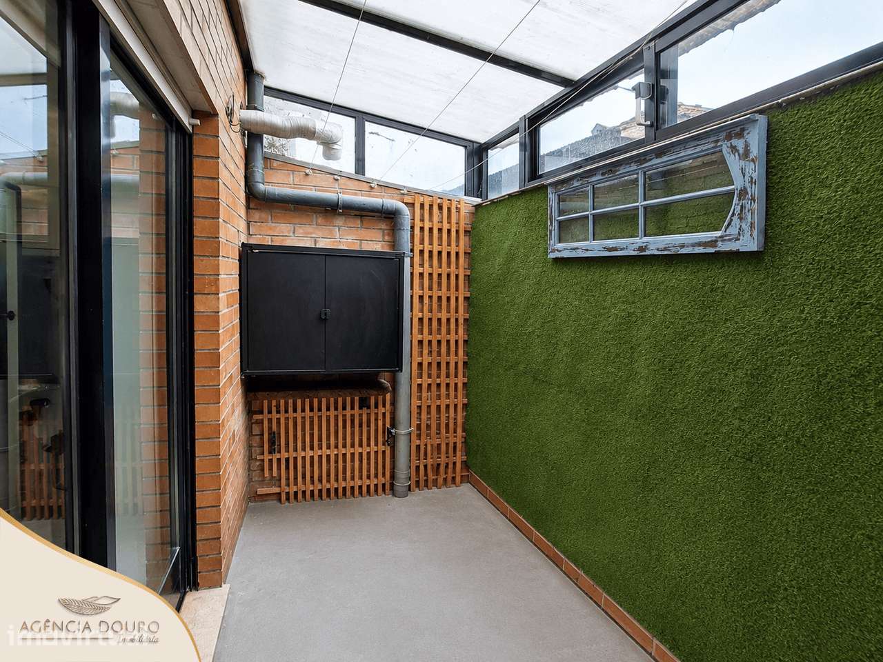 Apartamento T1+1 remodelado no centro de Matosinhos - Grande imagem: 4/13
