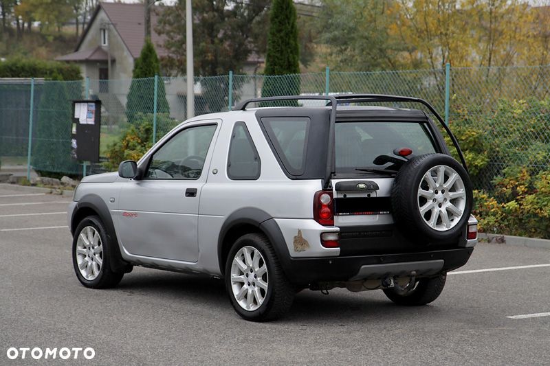 Land Rover Freelander 2004 photo 4