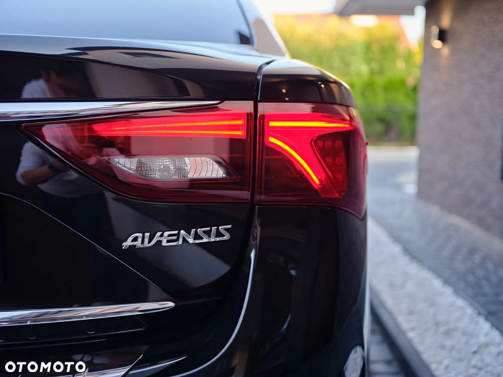 Toyota Avensis 2.0 Prestige MS - 12