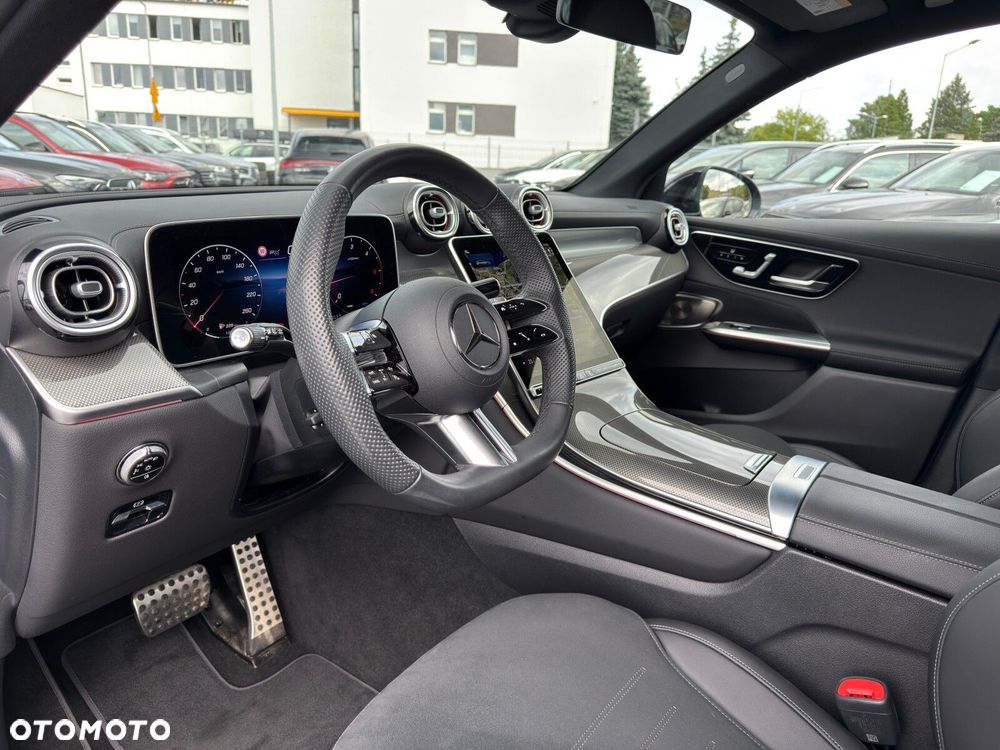 Mercedes-Benz GLC - 19