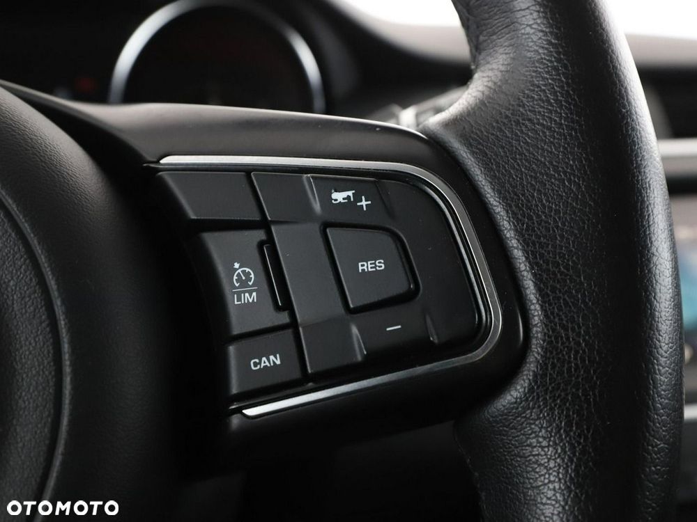 Jaguar E-Pace D150 AWD - 29