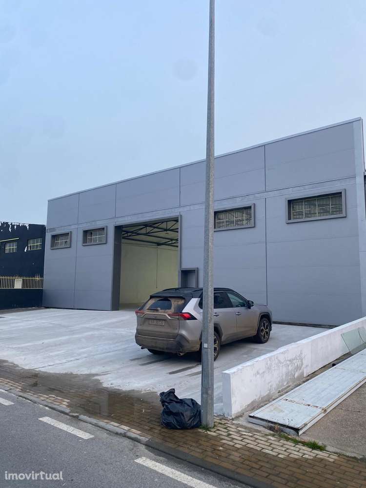 Armazém, 1 000 m², Beja (Salvador e Santa Maria da Feira) - Grande imagem: 2/9