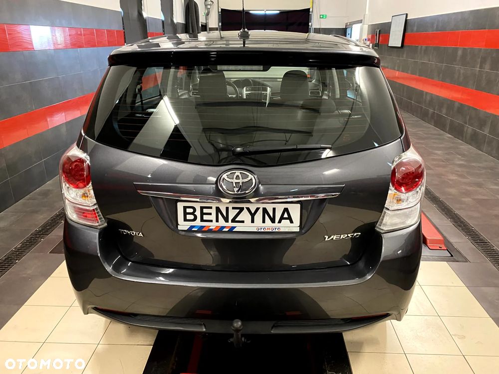 Toyota Verso 1.6 Premium EU6 - 9