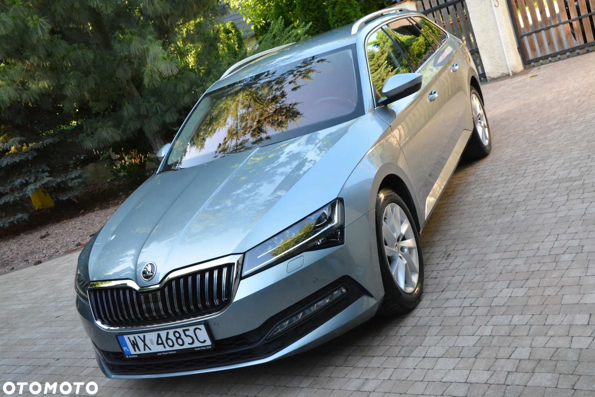 Skoda Superb 2.0 TDI SCR Ambition DSG - 8
