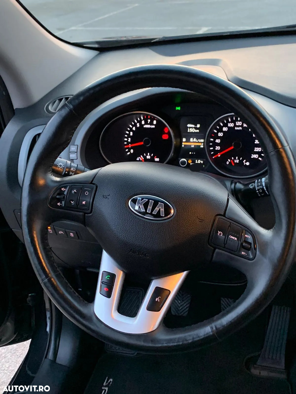 Kia Sportage - 11