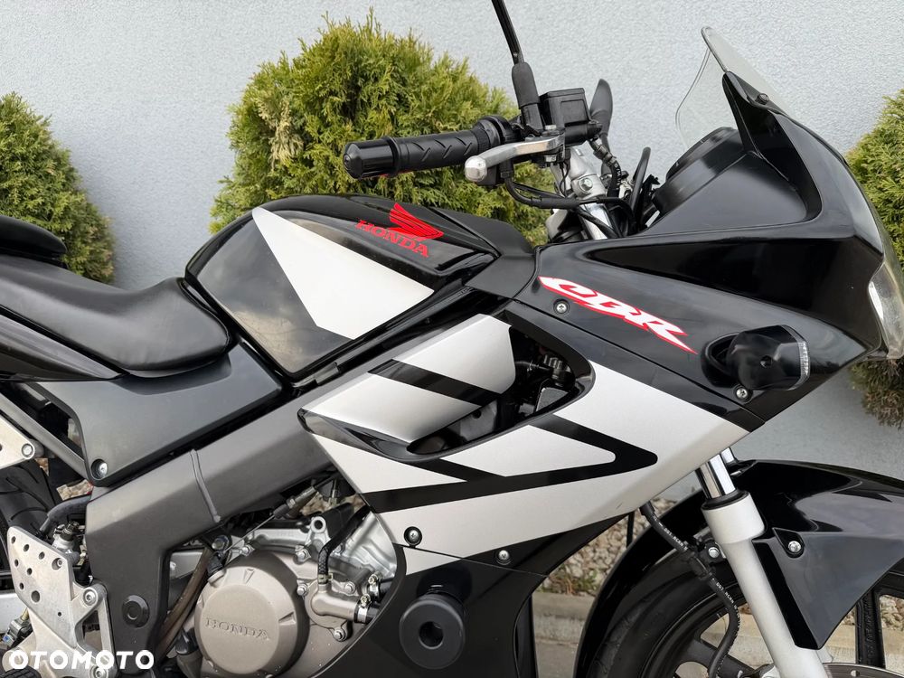 Honda CBR - 13