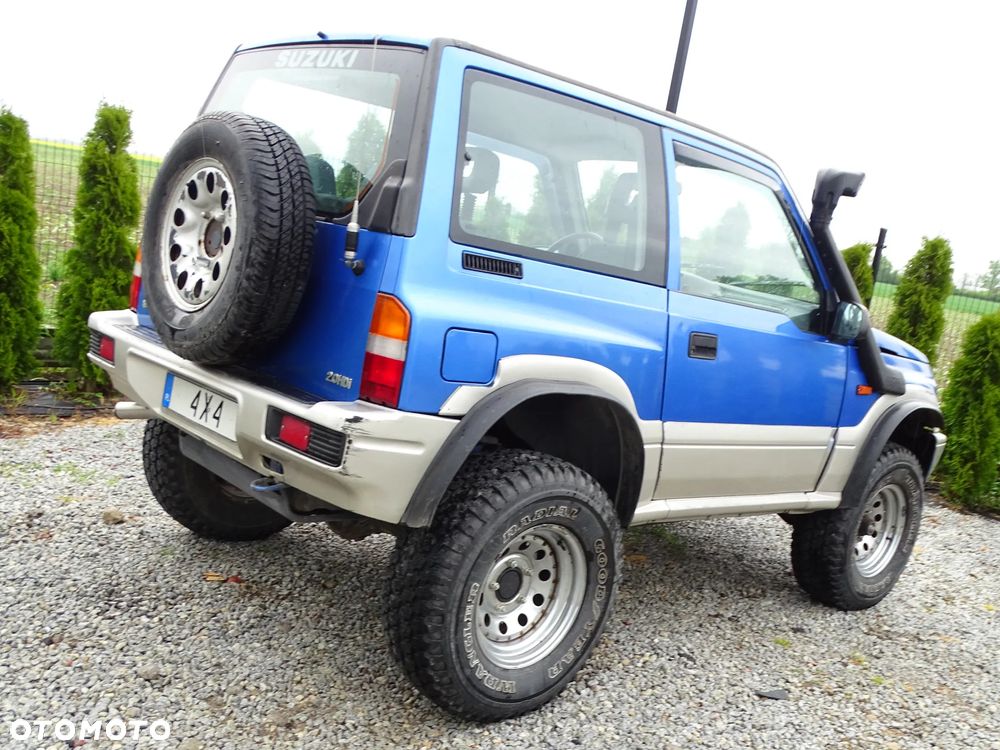 Suzuki Vitara 2.0 HDi - 26