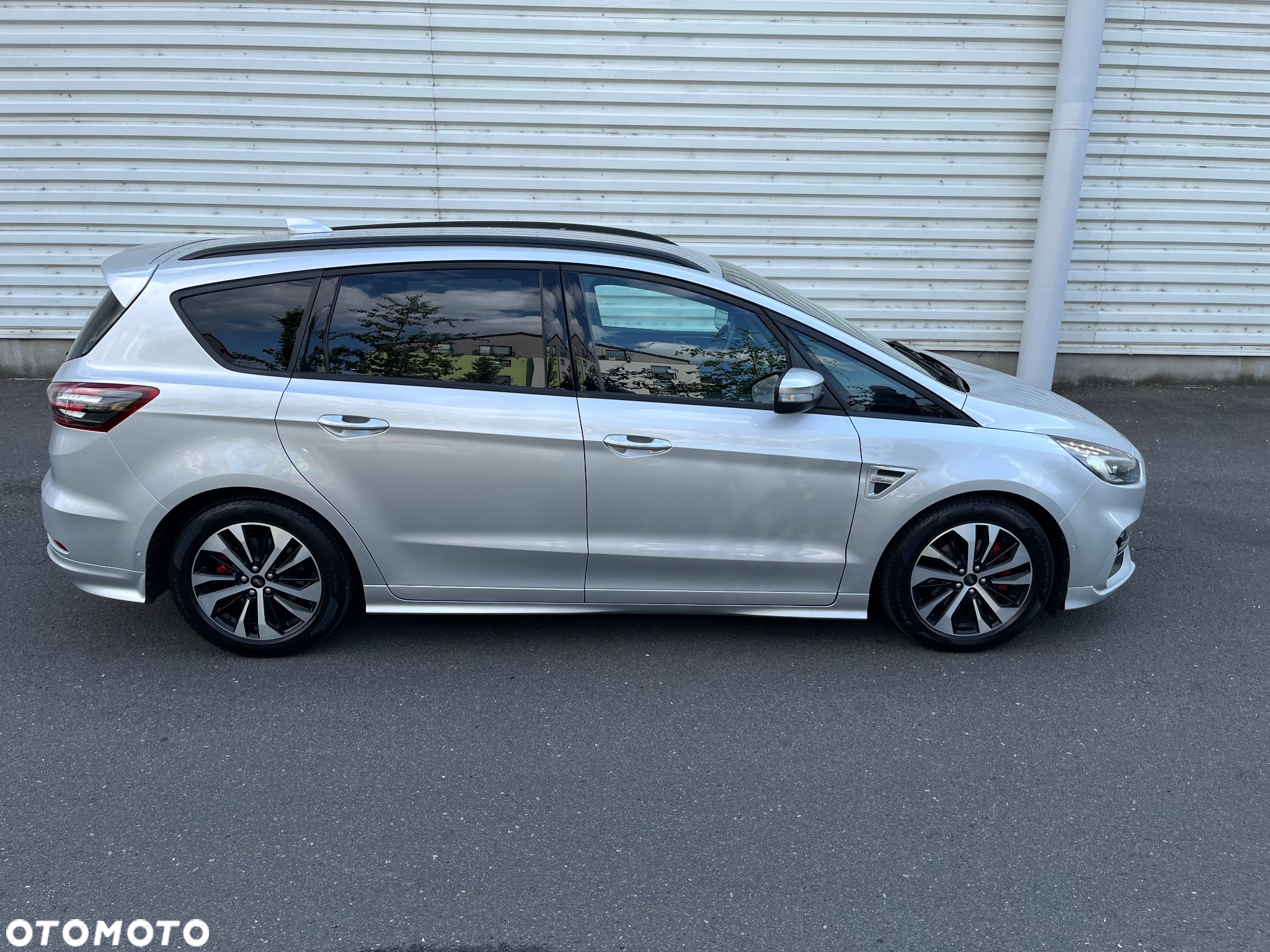 Ford S-Max 2.0 EcoBlue ST-LINE - 4