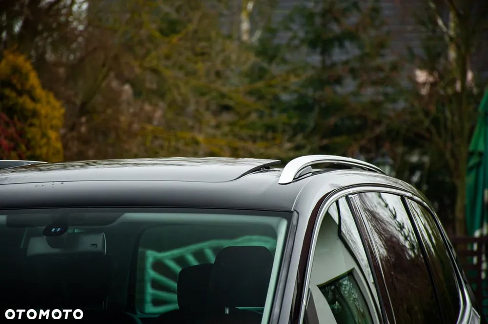 Volkswagen Sharan 2.0 TDI Highline DSG - 3