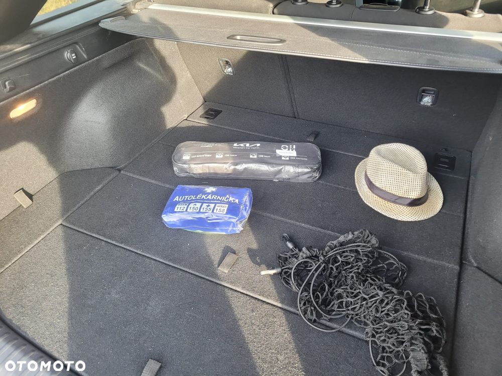 Kia Ceed 1.5 T-GDI L Business Line - 14